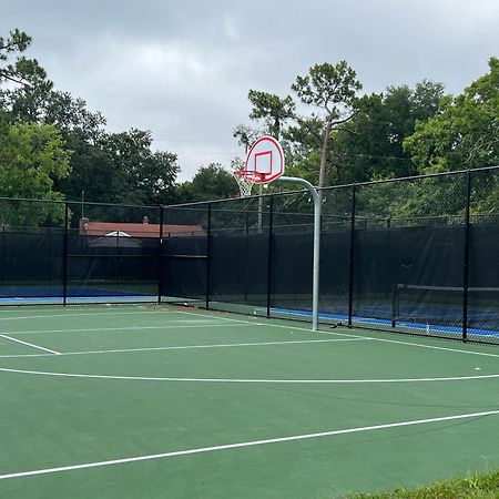 Pool Home Sleeps 6 With Large Fenced Yard Jacksonville Bagian luar foto