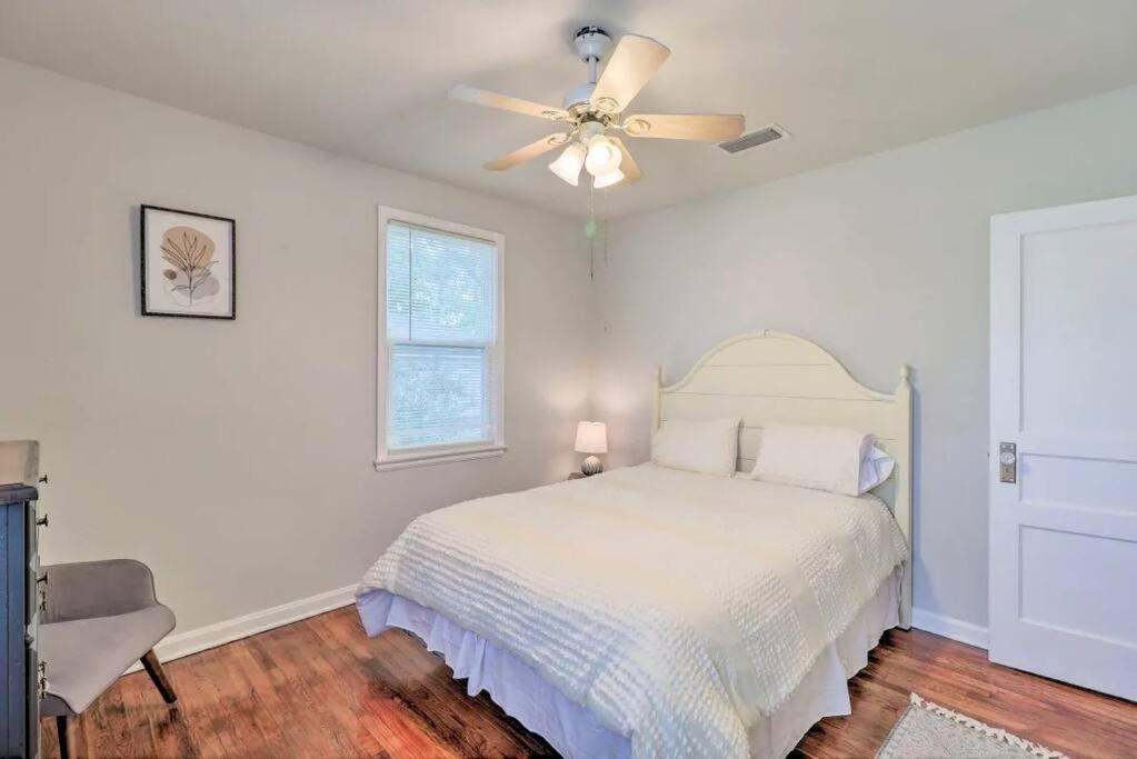 Pool Home Sleeps 6 With Large Fenced Yard Jacksonville Bagian luar foto